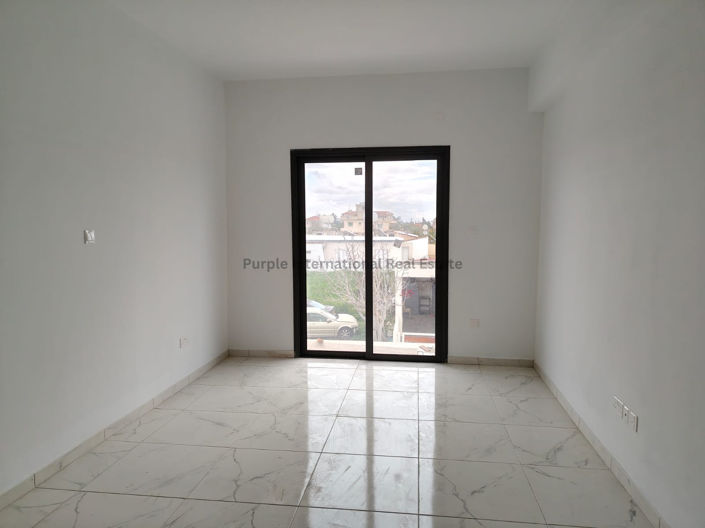 Image No.11-3 Bed Townhouse for sale