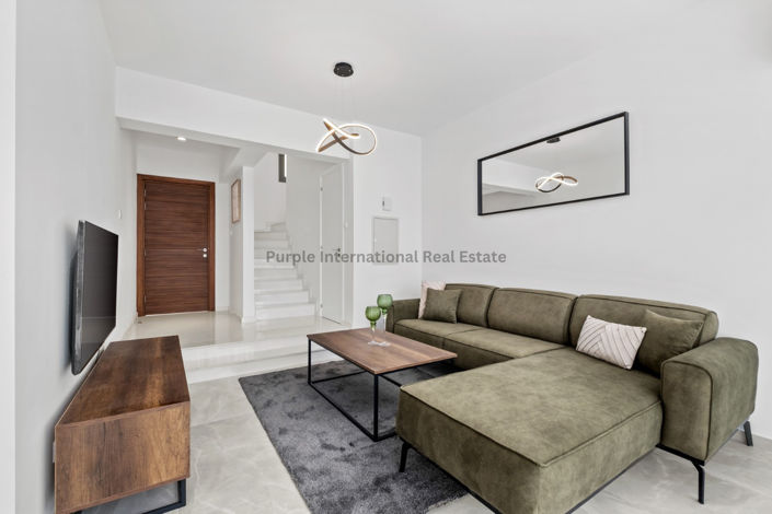 Image No.6-2 Bed Townhouse for sale