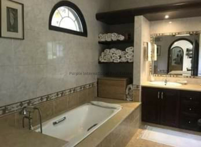 Image No.7-4 Bed Villa for sale