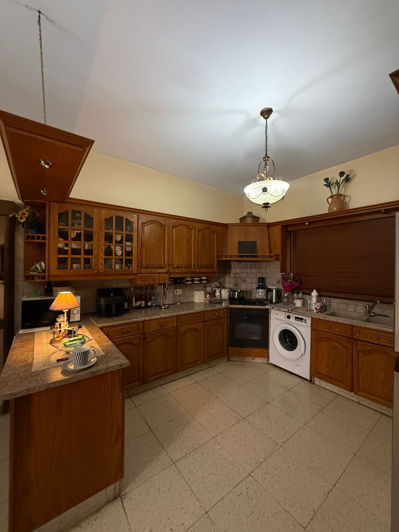 Image No.4-7 Bed Villa for sale