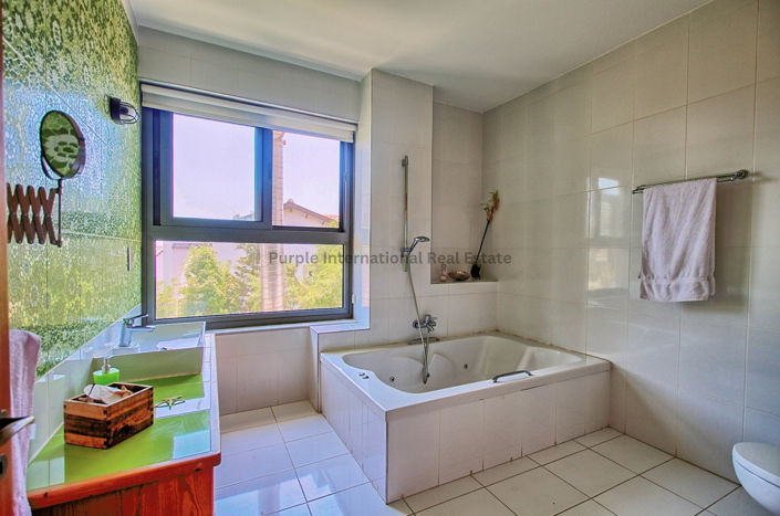 Image No.18-4 Bed Villa for sale