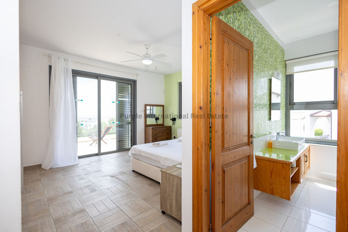 Image No.19-4 Bed Villa for sale