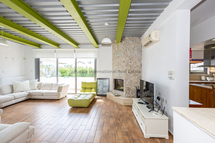 Image No.6-4 Bed Villa for sale