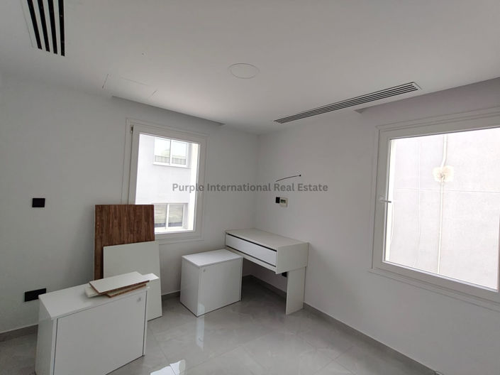 Image No.18-Villa de 4 chambres à vendre à Larnaca