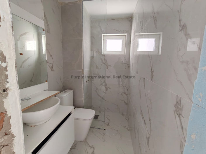 Image No.8-Villa de 4 chambres à vendre à Larnaca