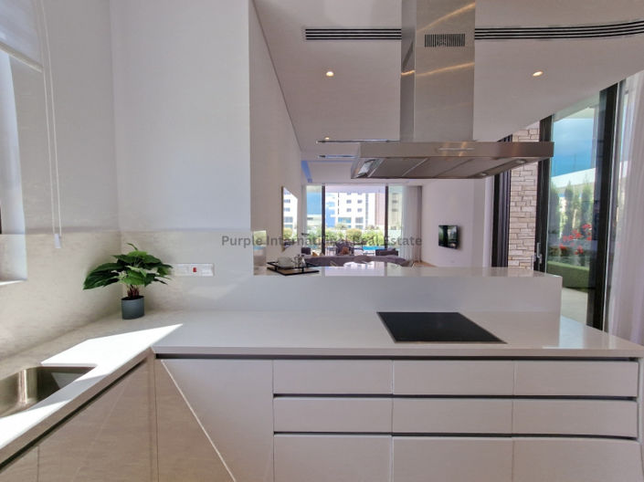 Image No.15-5 Bed Villa for sale