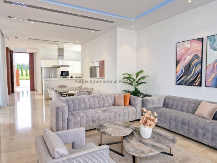 Image No.2-5 Bed Villa for sale