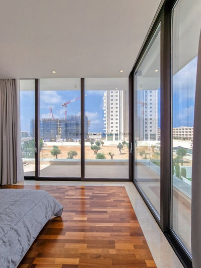 Image No.30-5 Bed Villa for sale