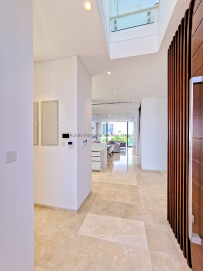 Image No.36-5 Bed Villa for sale