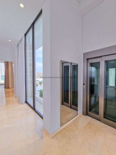 Image No.37-5 Bed Villa for sale