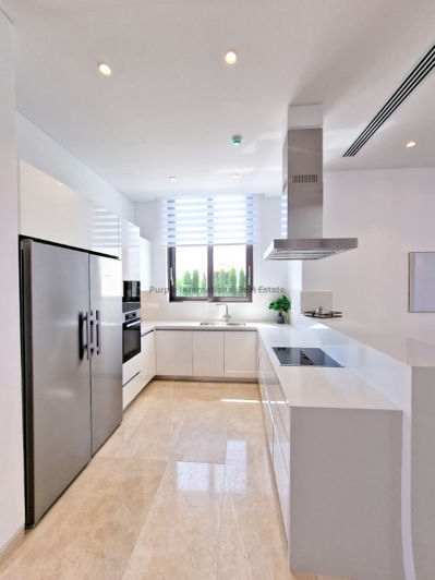 Image No.6-5 Bed Villa for sale