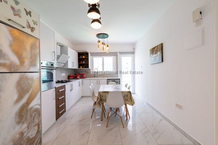 Image No.4-4 Bed Villa for sale