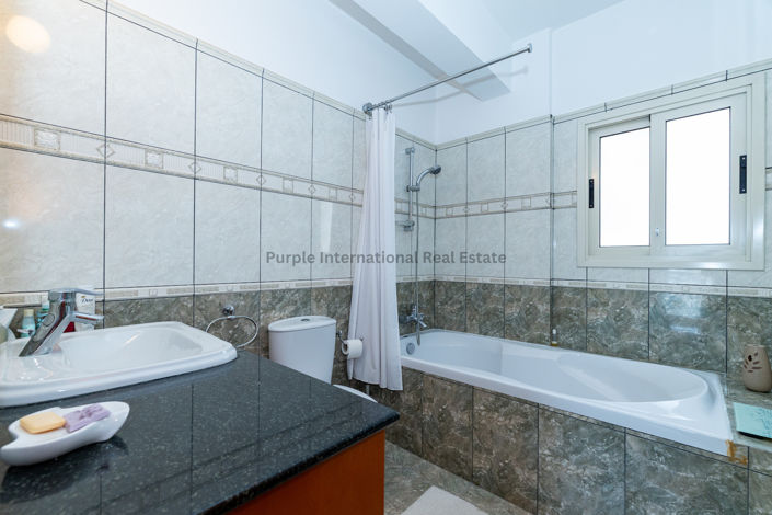 Image No.16-4 Bed Villa for sale