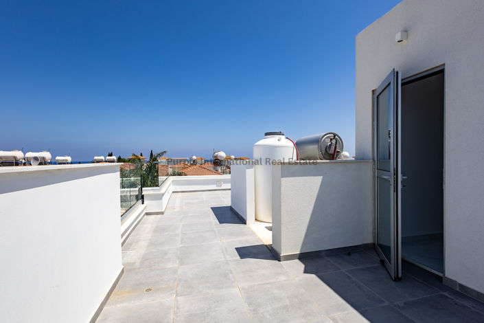 Image No.19-3 Bed Villa for sale