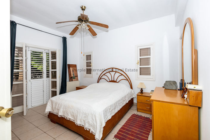 Image No.16-4 Bed Bungalow for sale