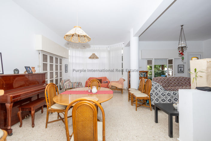 Image No.6-4 Bed Bungalow for sale