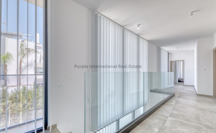 Image No.27-6 Bed Villa for sale
