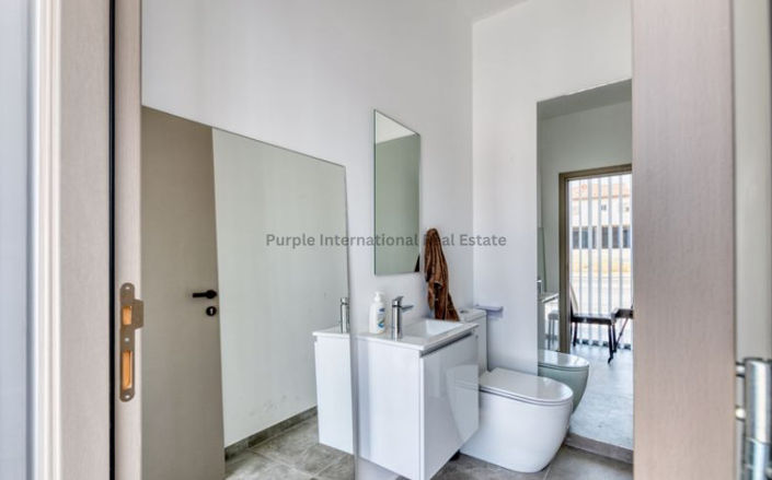 Image No.9-6 Bed Villa for sale