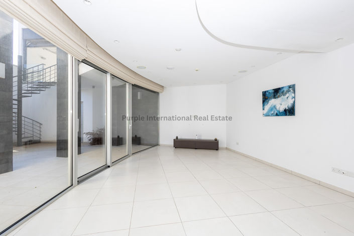 Image No.38-6 Bed Villa for sale
