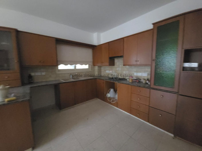 Image No.2-5 Bed Villa for sale