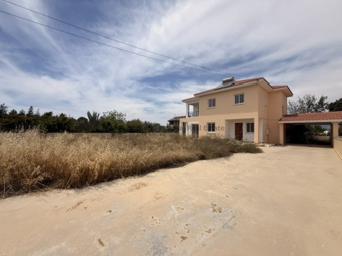 Image No.7-3 Bed House for sale