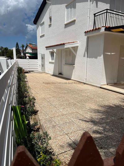 Image No.12-3 Bed Villa for sale