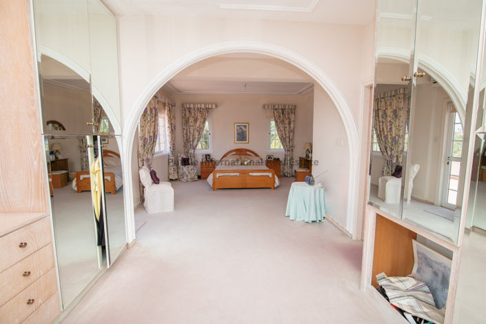 Image No.21-3 Bed Villa for sale