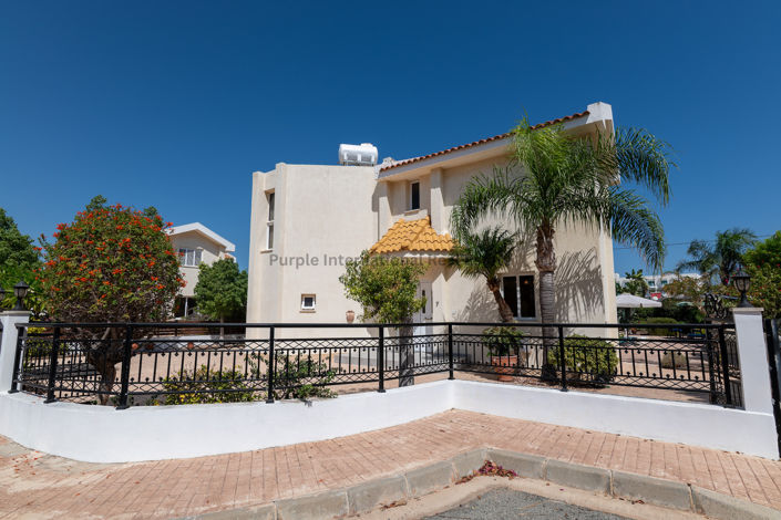 Image No.6-3 Bed Villa for sale