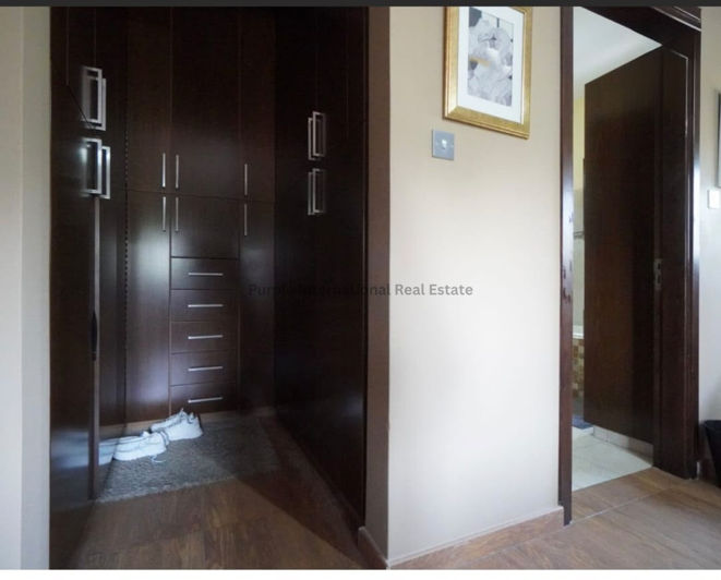 Image No.23-4 Bed House for sale