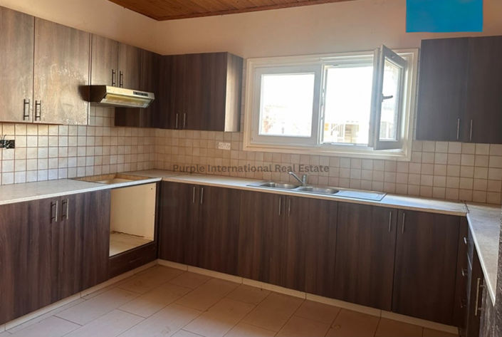 Image No.2-Maison de 1 chambre à vendre à Pervolia