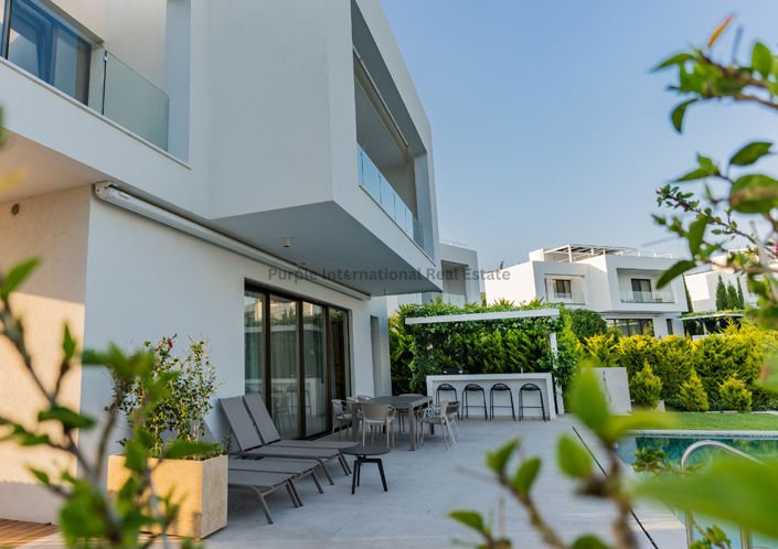 Image No.5-4 Bed Villa for sale