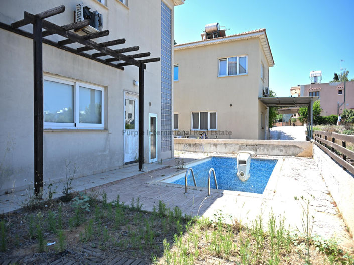 Image No.2-3 Bed Villa for sale
