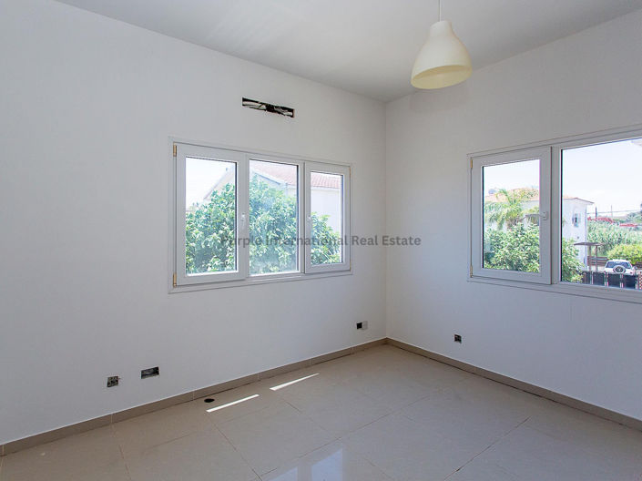 Image No.19-4 Bed Villa for sale