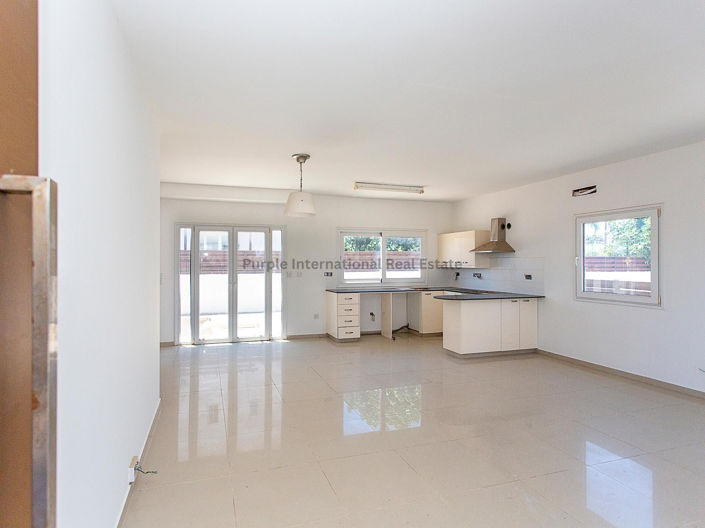Image No.4-4 Bed Villa for sale