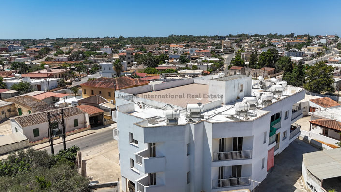 Image No.10-3 Bed Apartment for sale