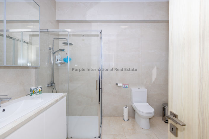 Image No.28-6 Bed Villa for sale