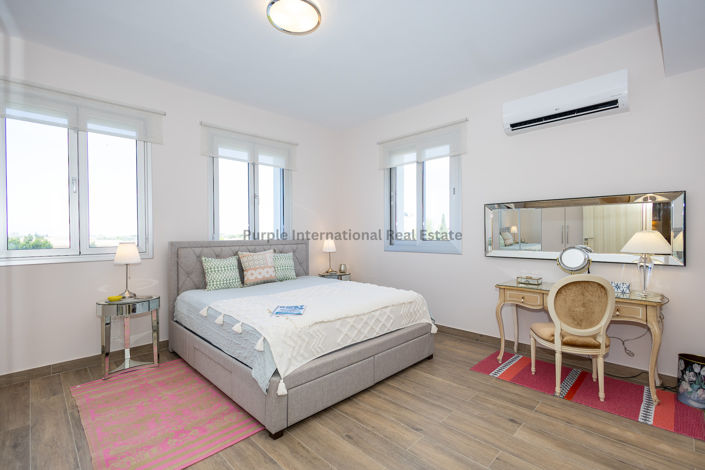 Image No.37-6 Bed Villa for sale
