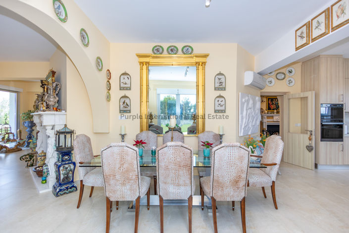 Image No.9-6 Bed Villa for sale