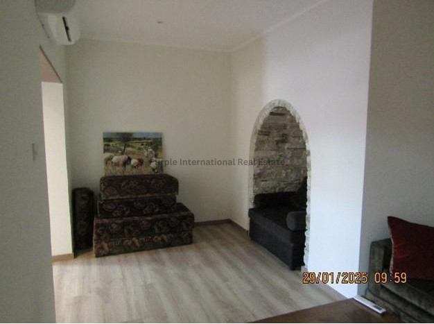 Image No.10-6 Bed House for sale