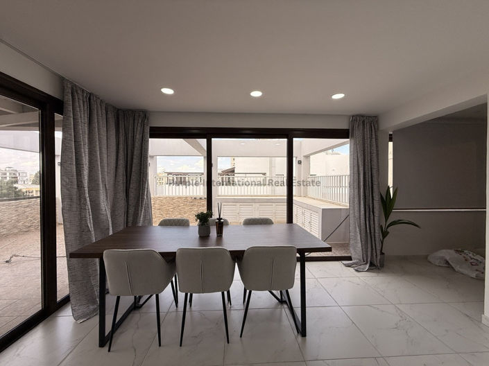 Image No.6-4 Bed Apartment for sale