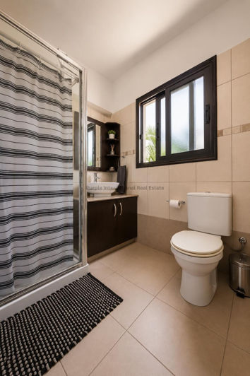 Image No.6-3 Bed Villa for sale