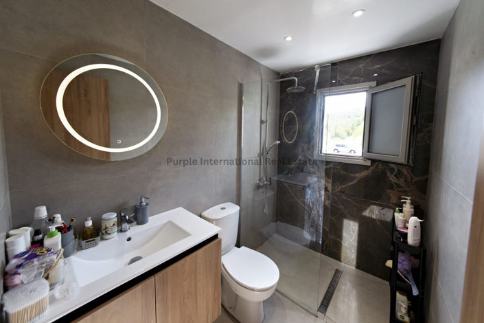 Image No.29-4 Bed Villa for sale