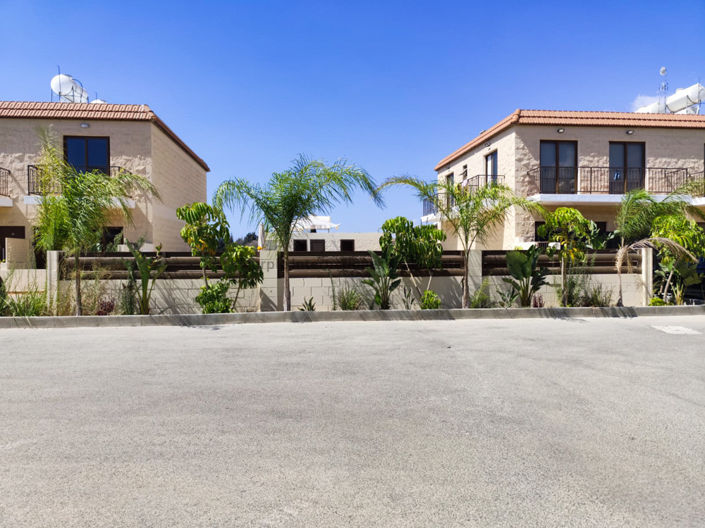 Image No.3-2 Bed Townhouse for sale