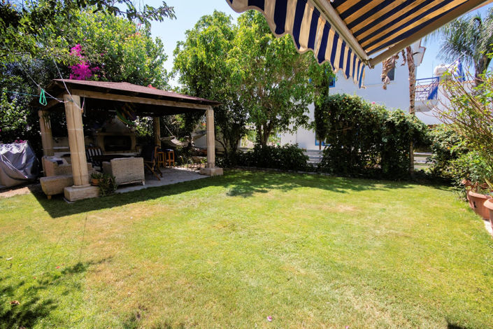 Image No.3-4 Bed Villa for sale