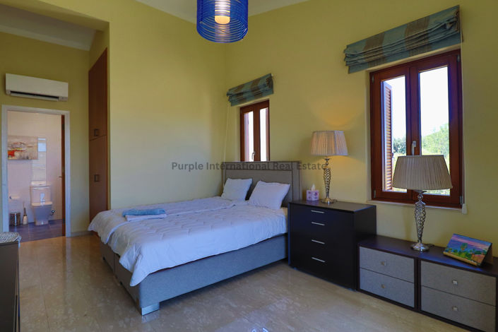 Image No.22-4 Bed Villa for sale