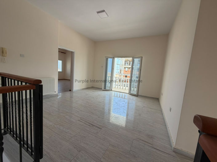 Image No.29-5 Bed House for sale