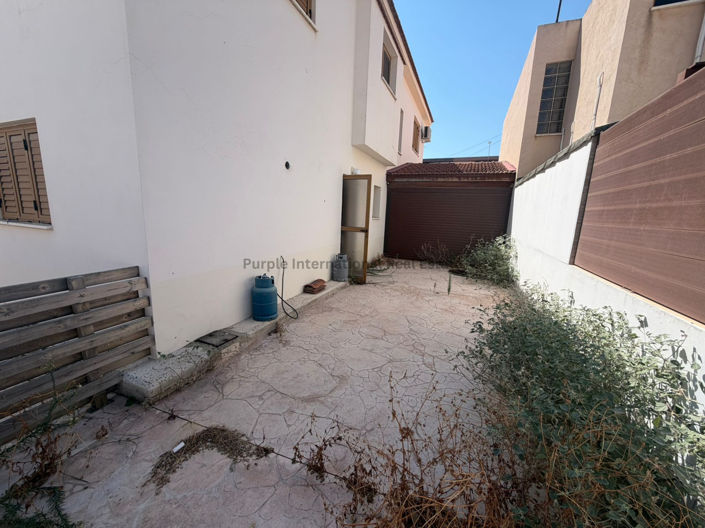 Image No.20-4 Bed House for sale