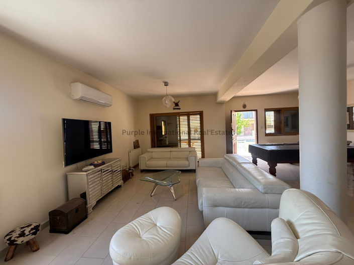 Image No.5-4 Bed House for sale