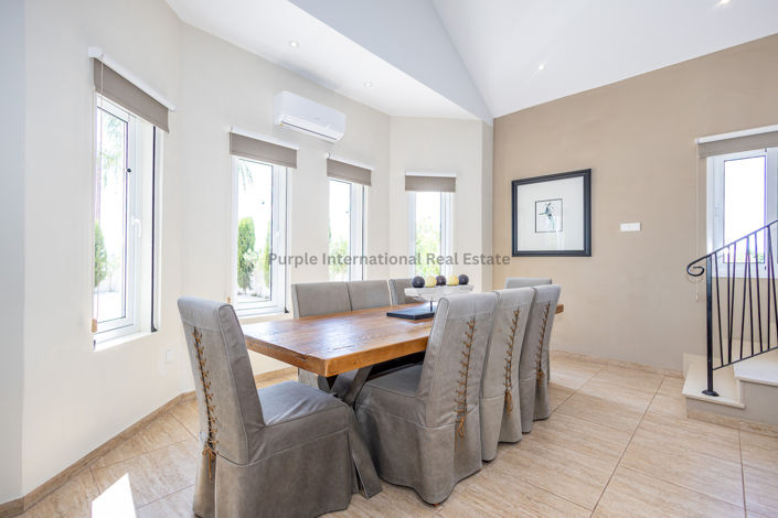 Image No.17-4 Bed Villa for sale