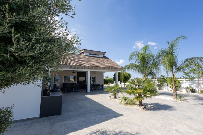 Image No.19-4 Bed Villa for sale